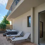 Mariette Rhodes Urban (adults Only) מלון דירות