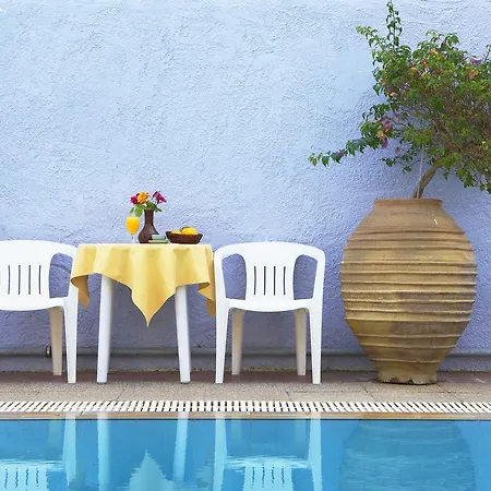 Mariette Rhodes Urban