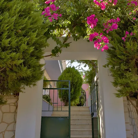 Mariette Rhodes Urban (adults Only) Appart hôtel