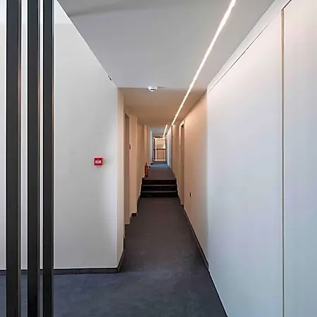 Mariette Rhodes Urban (adults Only) 3*