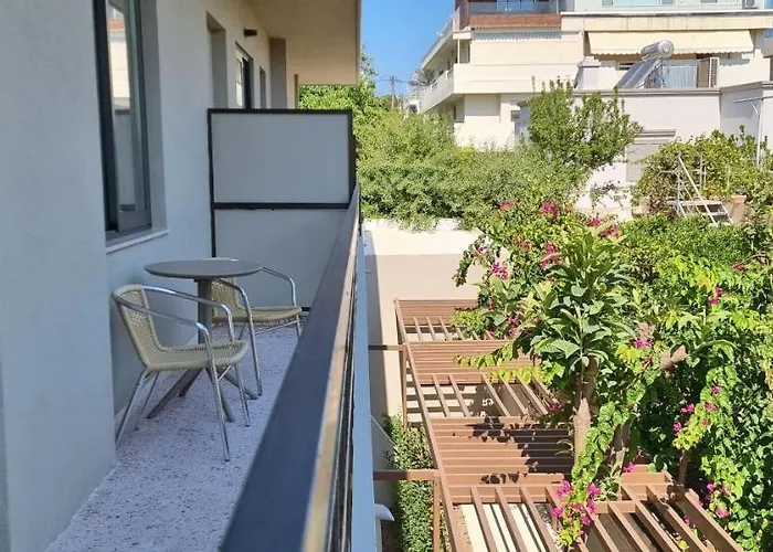 Mariette Rhodes Urban (adults Only)