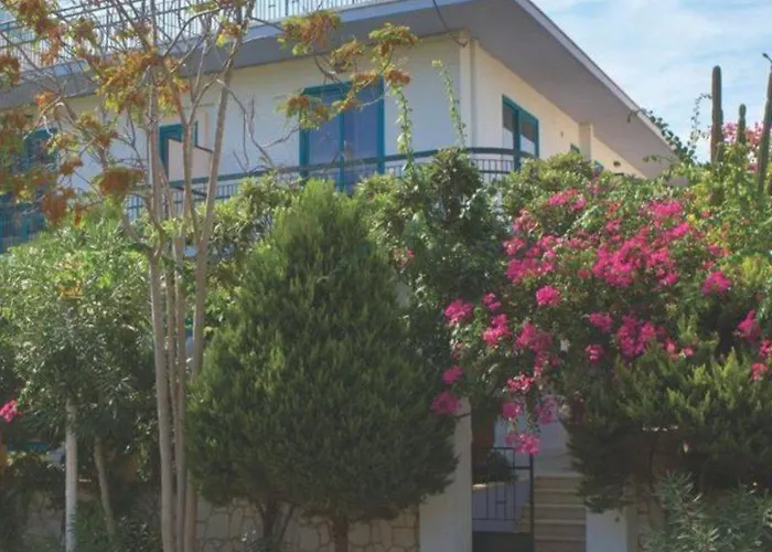 Mariette Rhodes Urban (adults Only) Aparthotel